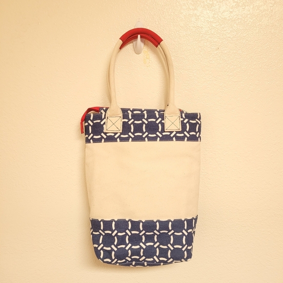 Ames & Lulu Insulated Wine Tote - Picture 3 of 7